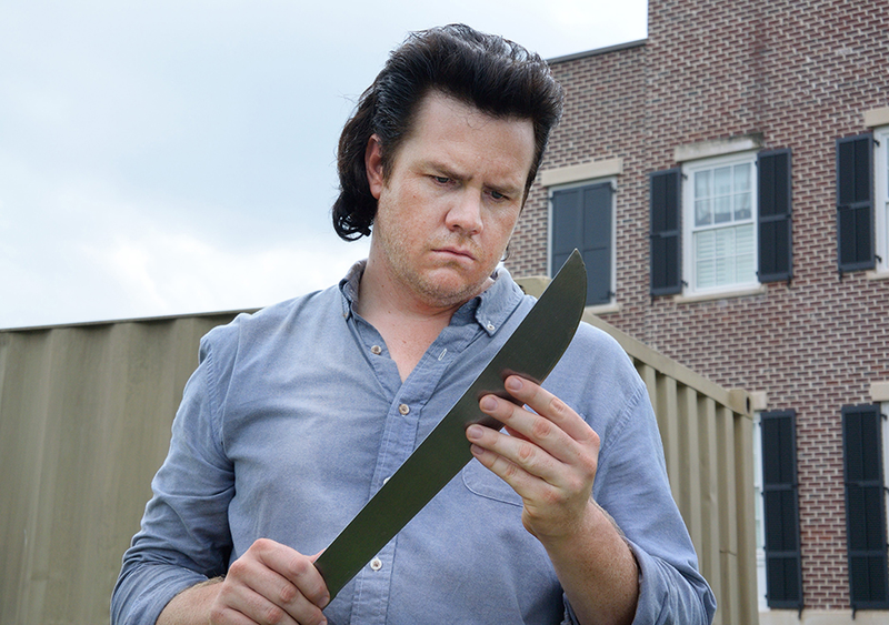 Illustration for article titled On The Walking Dead, It's Time for the Alexandrians to Save Rick